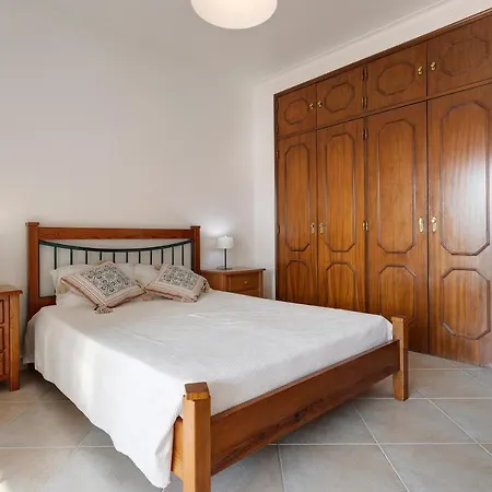 Cantinho Da Sara III Apartment